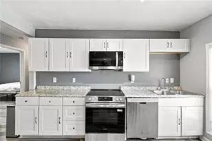 1069 Martin Luther King Jr Dr SW, Atlanta, GA 30314 - Photo 13
