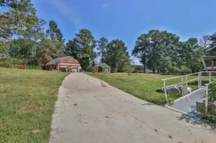 2122 Colonial Oak Way, Stone Mountain, GA 30087 - Photo 19