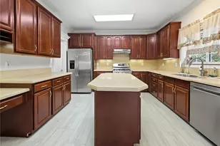 4619 Kiplin Lake Ct, Sugar Hill, GA 30518 - Photo 15