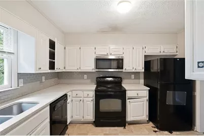 732 Harness Court, Lithonia, GA 30058 - Photo 7