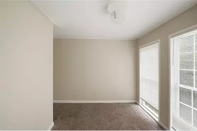 732 Harness Court, Lithonia, GA 30058 - Photo 5