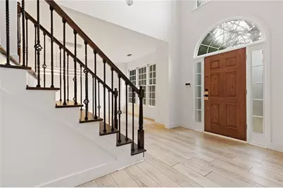 400 Eastcote Drive, Sandy Springs, GA 30350 - Photo 15