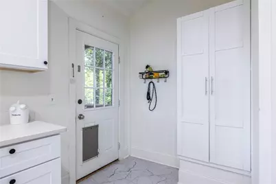 329 Kendrick Avenue SE, Atlanta, GA 30315 - Photo 9