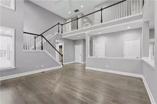 160 Treadstone Overlook, Suwanee, GA 30024 - Photo 9