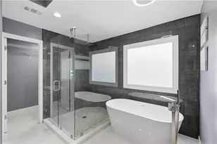 160 Treadstone Overlook, Suwanee, GA 30024 - Photo 5