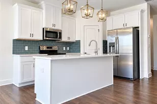 78 Auburn Woods Dr, Auburn, GA 30011 - Photo 3