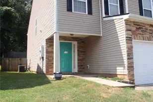7809 Newbury Dr, Jonesboro, GA 30236 - Photo 3