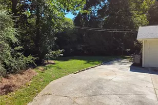 690 Kirkus Dr SE, Conyers, GA 30094 - Photo 5