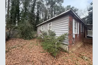 734 Alfred Road, Atlanta, GA 30331 - Photo 5
