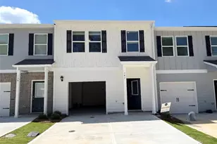 141 Vlg Grn Dr NW, Adairsville, GA 30103 - Photo 1