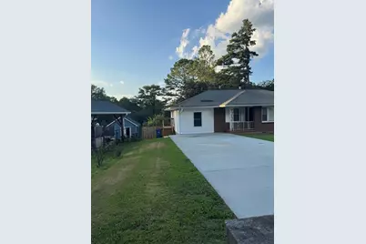 3067 Barksdale Circle, East Point, GA 30344 - Photo 3