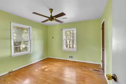2685 Drew Valley Road NE, Brookhaven, GA 30319 - Photo 11
