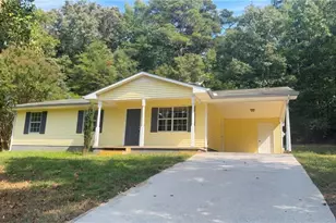 155 Liberty Pl SW, Calhoun, GA 30701 - Photo 1