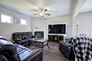 102 Oakridge Dr, Aragon, GA 30104 - Photo 9