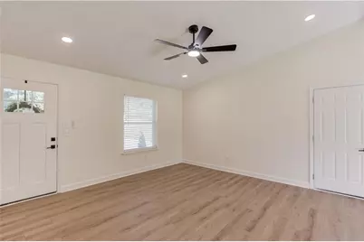3622 Cainbridge Court, Lawrenceville, GA 30044 - Photo 5