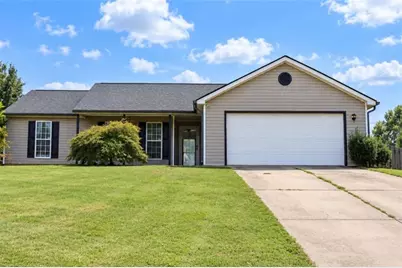 485 Raymond Drive, Winder, GA 30680 - Photo 1