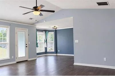 485 Raymond Drive, Winder, GA 30680 - Photo 7