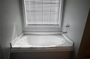 698 Parc River Blvd, Lawrenceville, GA 30046 - Photo 11