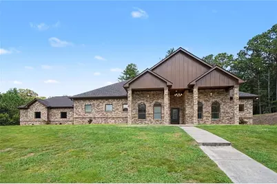 1470 Anderson Valley Drive, Snellville, GA 30039 - Photo 1