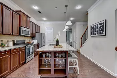 2634 Portbury Place NE, Atlanta, GA 30329 - Photo 9