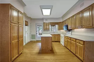 190 N Peachtree St, Norcross, GA 30071 - Photo 17