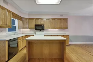 190 N Peachtree St, Norcross, GA 30071 - Photo 21