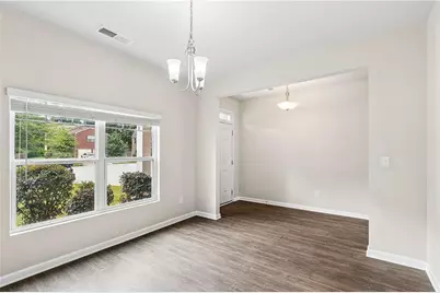 5758 Barrington Run, Union City, GA 30291 - Photo 9