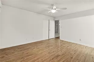 105 Garden Ct, Atlanta, GA 30328 - Photo 25
