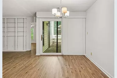 105 Garden Court, Atlanta, GA 30328 - Photo 15