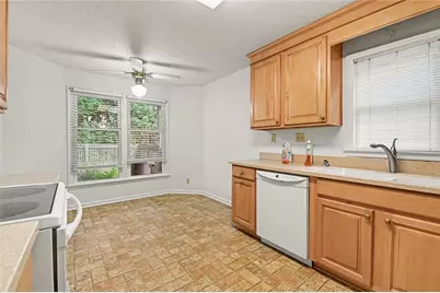 105 Garden Court, Atlanta, GA 30328 - Photo 19