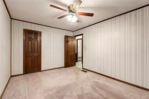 1739 Pleasant Hill Trail, Lithonia, GA 30058 - Photo 17