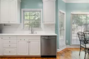 2499 Emerald Ridge Ct NE, Atlanta, GA 30345 - Photo 11
