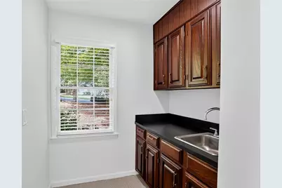 447 Cove Drive, Marietta, GA 30067 - Photo 9
