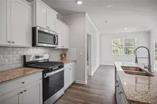 61 Majestic Oak Cir, Dallas, GA 30132 - Photo 3