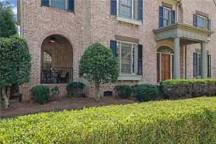 7965 Georgetown Cir, Suwanee, GA 30024 - Photo 5