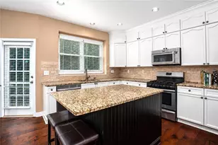 902 Daylight Cir, Lawrenceville, GA 30045 - Photo 17