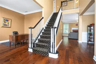 902 Daylight Cir, Lawrenceville, GA 30045 - Photo 5