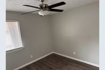 8586 Creekwood Way, Jonesboro, GA 30238 - Photo 7