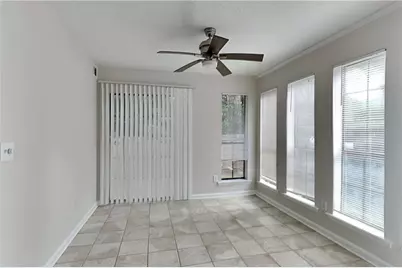 804 Heritage Oaks Drive, Stone Mountain, GA 30088 - Photo 5