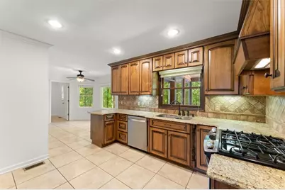 3201 Country Club Court NW, Kennesaw, GA 30144 - Photo 7