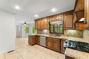 3201 Country Club Ct NW, Kennesaw, GA 30144 - Photo 7