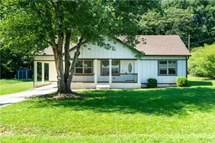 224 Doster Ave, Monroe, GA 30656 - Photo 1