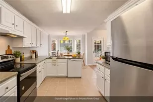 393 Victoria Ln, Stockbridge, GA 30281 - Photo 13