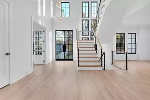 746 Hillwood Dr, Marietta, GA 30068 - Photo 3