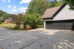 5502 Oakwood Dr, Stone Mountain, GA 30087 - Photo 43