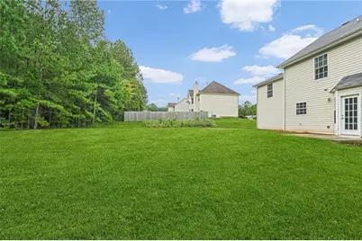 9426 Carnes Crossing Circle, Jonesboro, GA 30236 - Photo 33