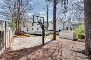 1861 Dyer Cir, Chamblee, GA 30341 - Photo 41