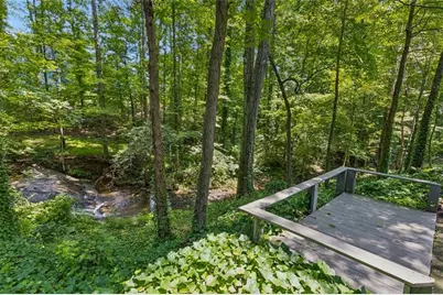 2330 Castle Lane NE, Marietta, GA 30062 - Photo 43
