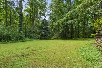 2330 Castle Lane NE, Marietta, GA 30062 - Photo 41