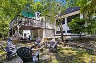 2330 Castle Ln NE, Marietta, GA 30062 - Photo 33